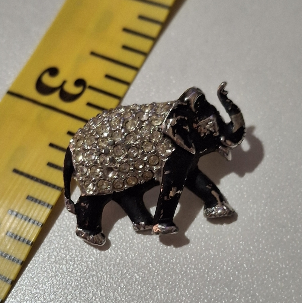 Hattie Carnegie Vintage Sparkling Black and Silver Elephant Brooch